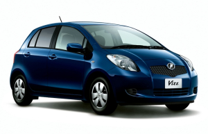 Коврик в багажник Toyota Vitz II 2WD (XP90, правый руль) 2005-2011